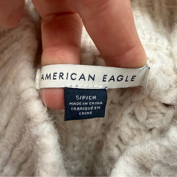 American Eagle Womens Cable Knit Oversized Pullover Sweater S Cream Cabincore - Picture 2 of 8